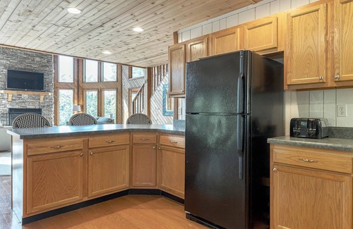 Innsbrook Ski Chalet | 2600 Linden View Drive By Sarah Bernard Vacation Rentals