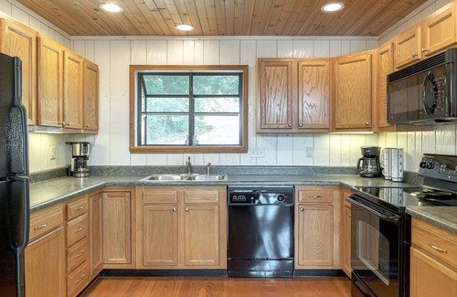 Innsbrook Ski Chalet | 2600 Linden View Drive By Sarah Bernard Vacation Rentals