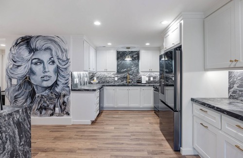 Thompson's Station House | 27 South - Lux Estate w/Views, Hot Tub & Gameroom
