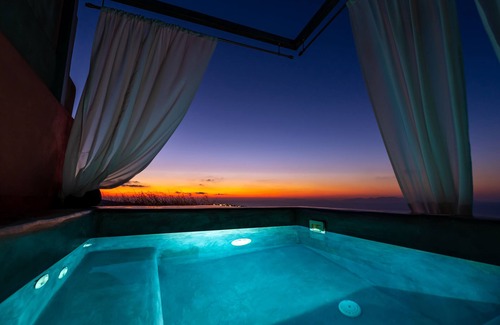 Oia Villa | 270 Oia's View House I, Private Swimming Pool, outdoor Hot Tub, Sunset View