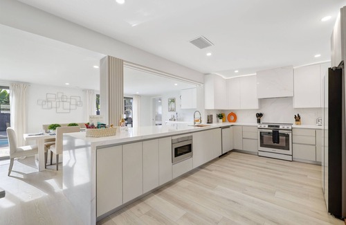 Boynton Beach House | 2705 Luxury Delray/Chapel Hill Beach Gem: Heated Pool, Screen Porch & Ping Pong!