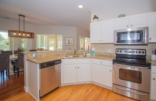 Deer Lake House | 283 Deer Lane