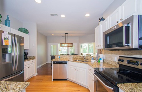 Deer Lake House | 283 Deer Lane