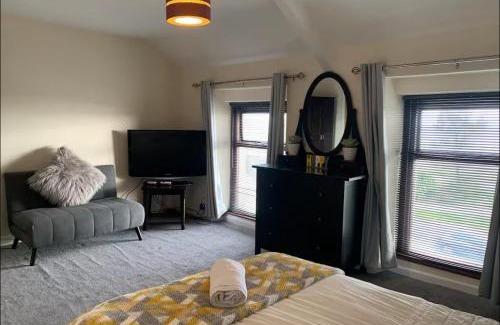 Castle House | 284 - Room 8 - Beachfront - Fantastic Sea views