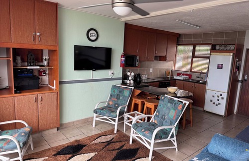 Manaba Beach Resort | 29 Dumela Holiday Resort - Manaba Pvt Beach