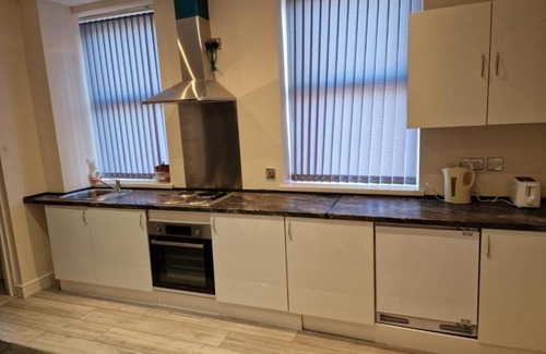 Levenshulme Apartment | 2A and 3A Cromwell grove