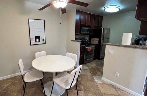 Willow Glen Condo | 2B2B APT ATT fiber Fast WiFi Apple TV Disney+ ESPN