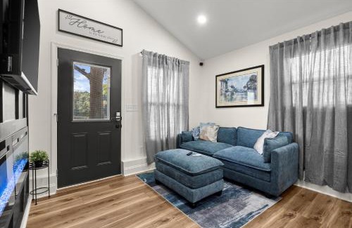 Belvedere Park House | 2BD 2BA Designer Cottage in Decatur