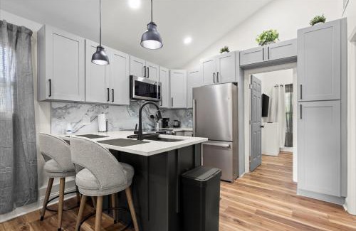 Belvedere Park House | 2BD 2BA Designer Cottage in Decatur