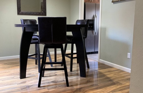 Astrodome House | 2BDR MED CTR, NRG, Downtown, Galleria Town Home