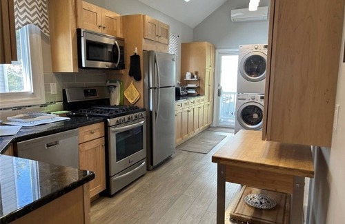 Bayville House | 2bed/2bath Beach Bungalow in Bayville, NY