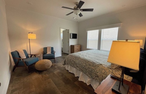 Hermosa House | 2Bed/2Bath with Creek and Open Spaces