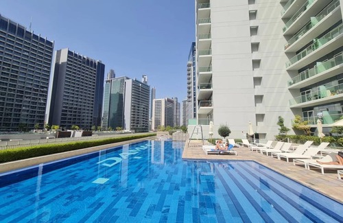 Downtown Dubai Apartment | 2Bed Room Big Balconies Burjh khalifa Dubai mall walk 10 mins