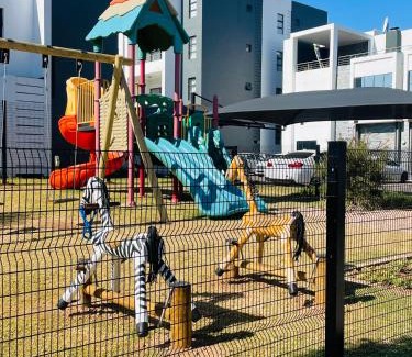 Greater Johannesburg Metropolitan Area Apartment | 2Bedroom Luxury Family Living Space in Midrand