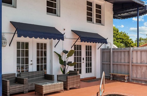 Flagami Apartment | 2BR Apartment in Coral Gables + Parking