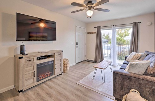 Pullman Condo | 2BR Condo 1 mile from WSU on Bus Line