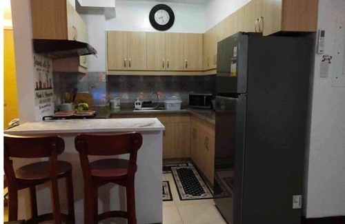 Bacoor City Condo | 2Br DMCI Condo near Airport & MOA. FREE PARKING!