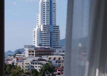 Patong Apartment | 2BR Elite Hotel Patong with Balcony- Thailand
