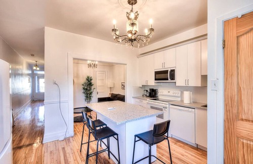 Sainte-Marie Apartment | 2BR for Montreal Relaxation & Downtown Action