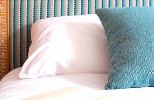 Esquinzo Apartment | 2BR Home 1A next to Esquinzo Beach - Terrace