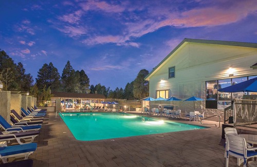 Flagstaff Condo | 2br Loft -Family Fun Golf, Swim & Nature!