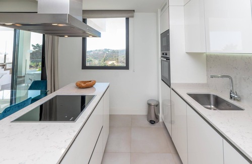 El Faro Apartment | 2BR Luxury - Santa Barbara Heights, Good WiFi & AC