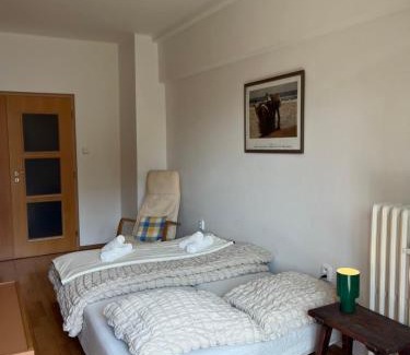 Nivy Apartment | 2BR Near Nivy & City Center