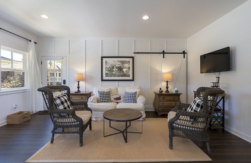 Poipu Cottage | 2BR Poipu Suite: AC, Club: Pool/Slide/Gym/PcklB