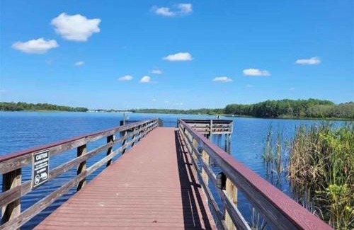 Bahama Bay House | 2BR Unit with big balcony