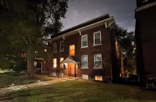 St. Louis House | 2N - Gorgeous 1 Bedroom Dogtownnn