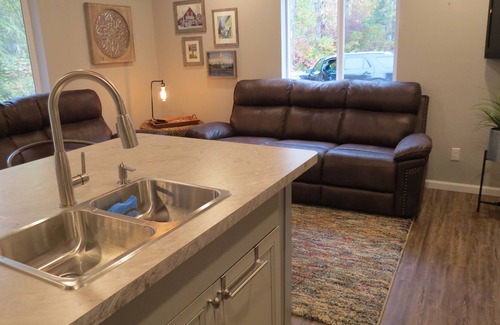 Talkeetna House | 2nd Street Retreat, Talkeetna, Alaska