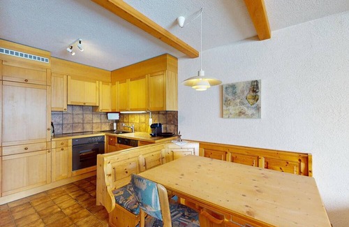 Lenz Apartment | 3.5-room apartment in a sunny location in Lantsch-Lenzerheide