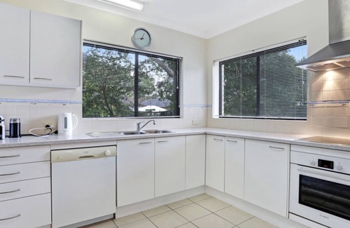 Hawks Nest House | 3/7 Elouera Close Hawks Nest