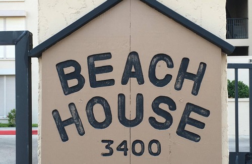 South Padre Island Condo | 3 Bdr/2b Beachfront Condo; a Family Friendly Vacation Oasis