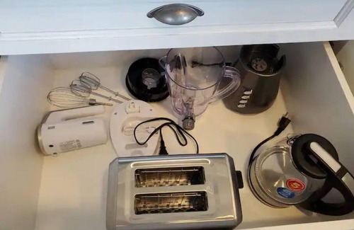 Westbank Condo | 3 Bdrm Wine Country Luxury Waterfront Condo