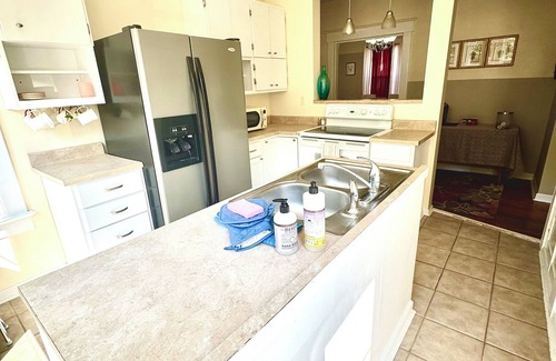 Cape Girardeau House | 3 Bed 3 Bath Beautiful Historic District Within Walking Downtown Cape Girardeau