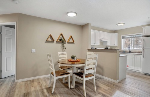 East Village Condo | 3-Bed by River, AC, Free Parking, Near Saddledome