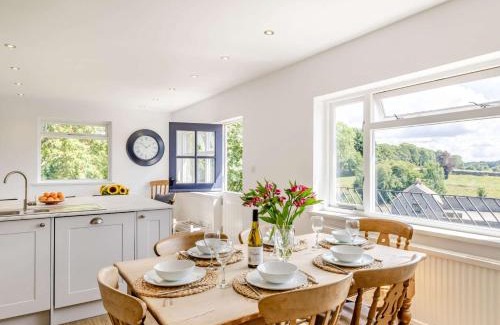 Ashford-in-the-Water House | 3 Bed in Ashford In The Water 88675