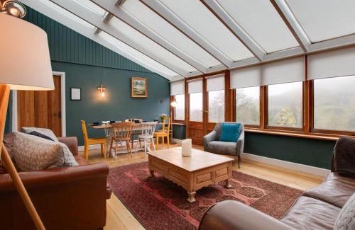 Litton Mill House | 3 Bed in Bakewell 94110