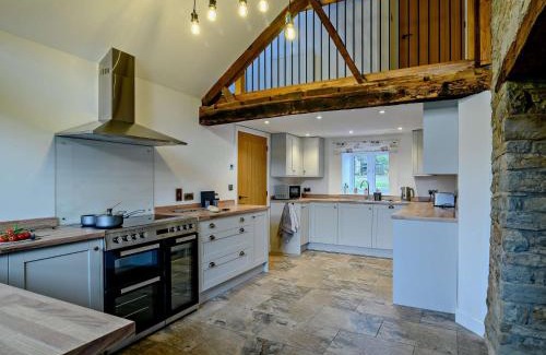 Llanfihangel Tal-y-llyn House | 3 Bed in Brecon 93680