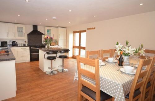 Woolfardisworthy House | 3 Bed in Clovelly TREET