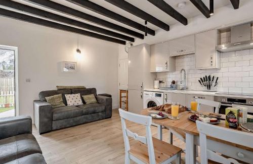 Comrie House | 3 Bed in Comrie 90794