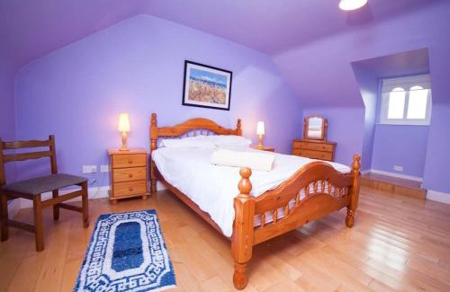 Tullycross House | 3 Bed in Connemara oc-ii16516