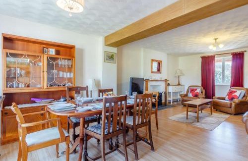 Port-Eynon House | 3 Bed in Gower 72846