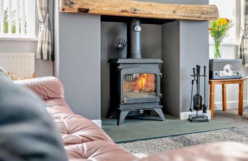 Keswick House | 3 Bed in Keswick 93202