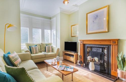 Knaresborough House | 3 Bed in Knaresborough 74150