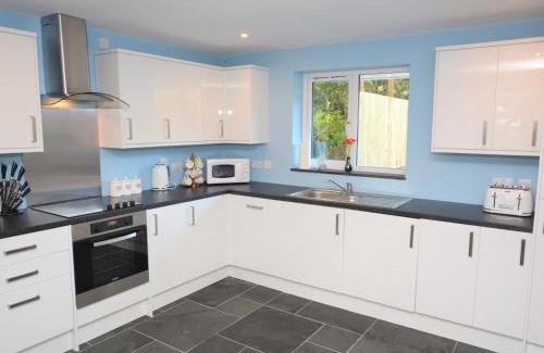 Darite House | 3 Bed in Looe 51029