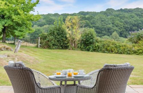 Sedlescombe House | 3 Bed in Sedlescombe oc-c32764