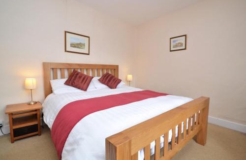 Talaton House | 3 Bed in Sidmouth HARRI