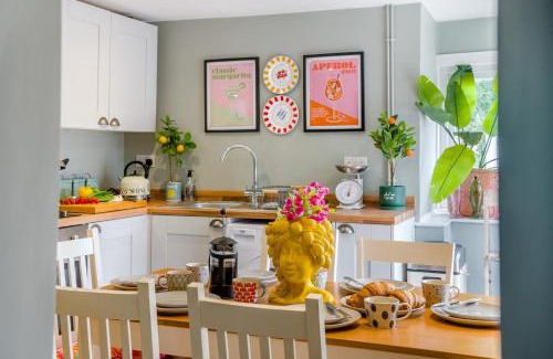 Ozleworth Apartment | 3 Bed in Wotton-under-Edge oc-l33488